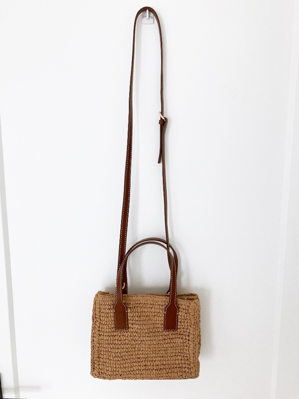 J. Crew Palma Top-Handle/Crossbody Bag in Handknotted Straw and Leather - Picture 4 of 11